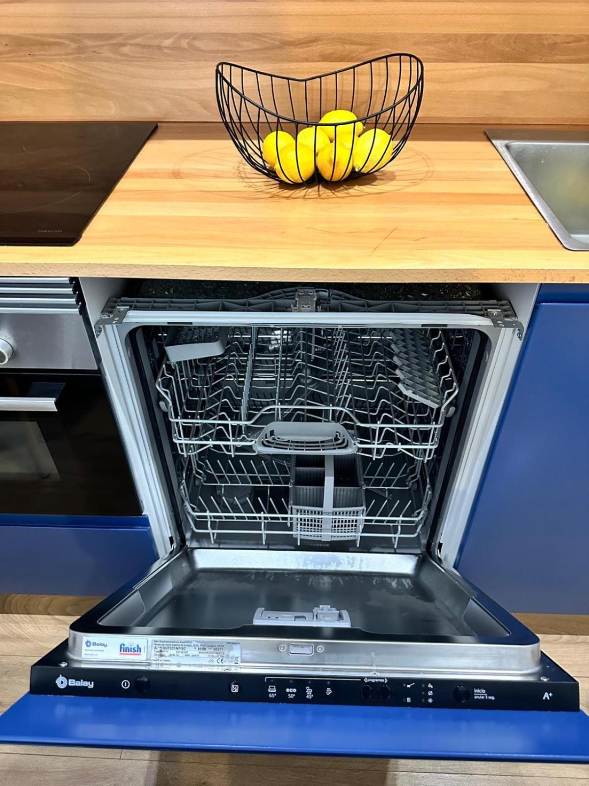Moderno Apartamento En Pleno Centro 马德里 外观 照片