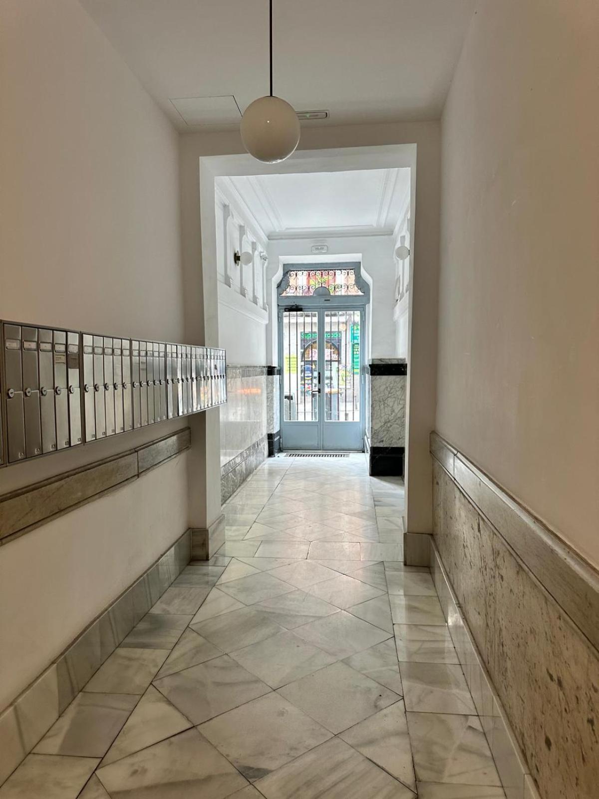 Moderno Apartamento En Pleno Centro 马德里 外观 照片