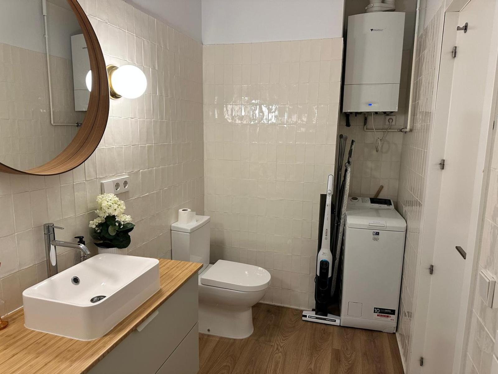 Moderno Apartamento En Pleno Centro 马德里 外观 照片