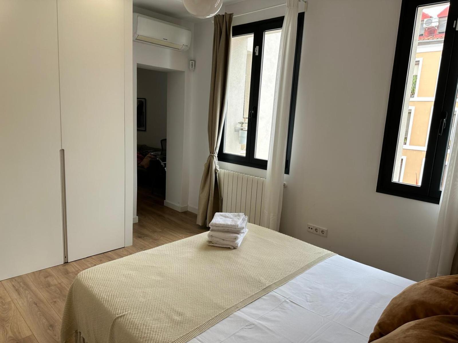 Moderno Apartamento En Pleno Centro 马德里 外观 照片